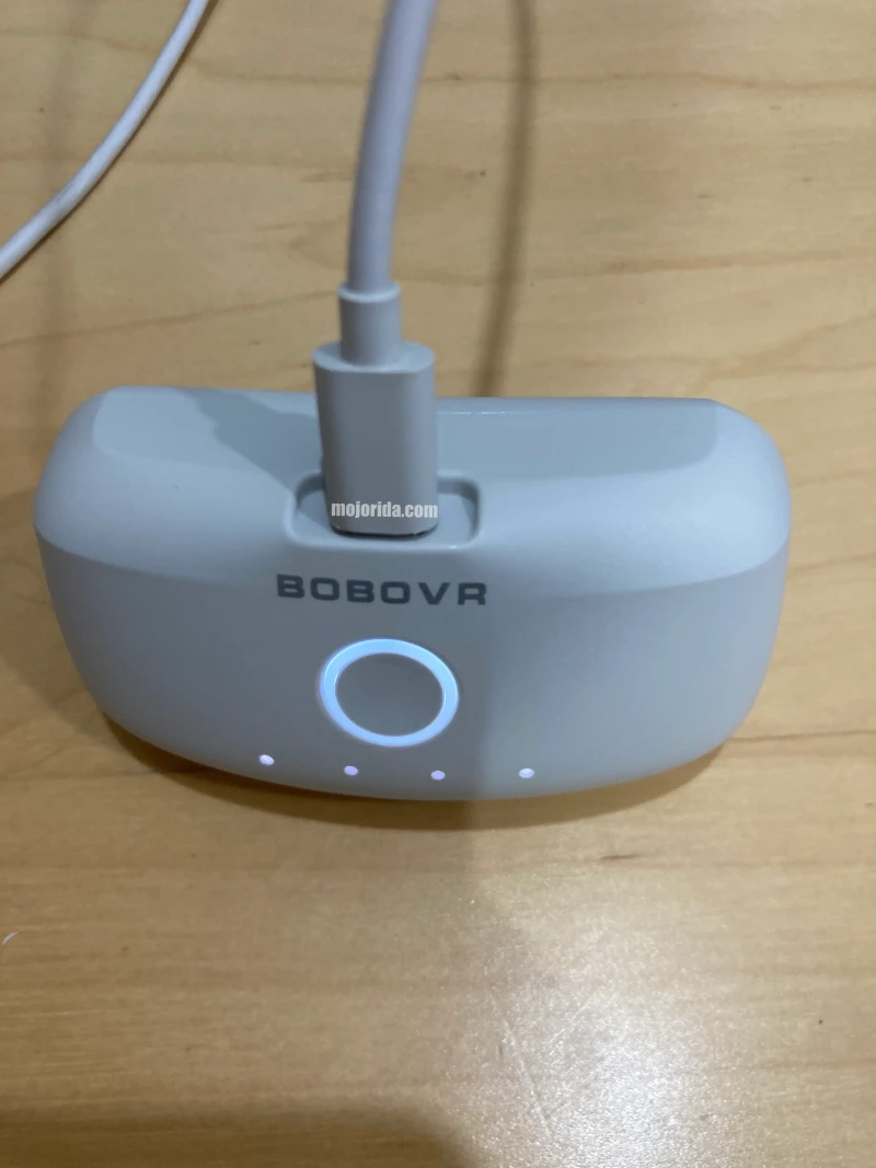 bobovr-battery-image-mojorida.webp