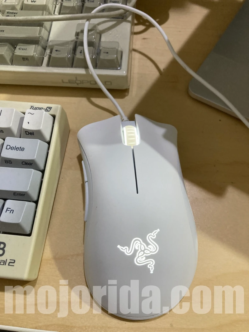 razer-deathadder-essential-mouse-image.webp