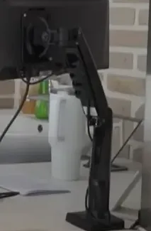 모니터 암 캡쳐 이미지