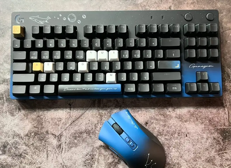 구마유시 마우스와 키보드 이미지.jpg